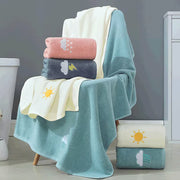 Towel Embroidery Pattern Cotton Towel Lovely Soft Absorbent Bath Towel Thickened Couple Bath Towel